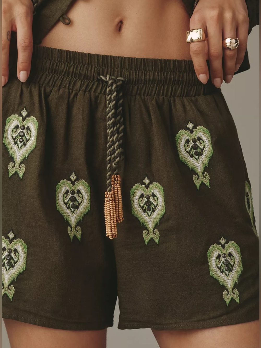 FARM Rio Embroidered Green Heart Tapestry Linen-Blend Shorts Size XXS NWT - Picture 13 of 15